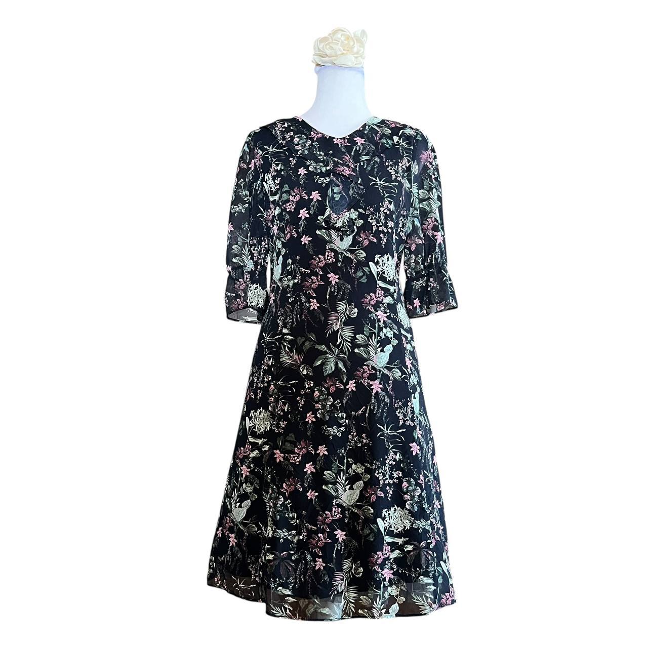 Elegant Floral Half Sleeves