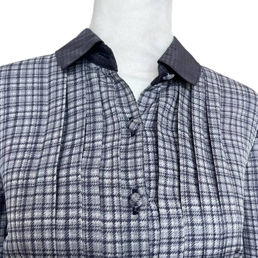 intage Plaid Dress with Collar