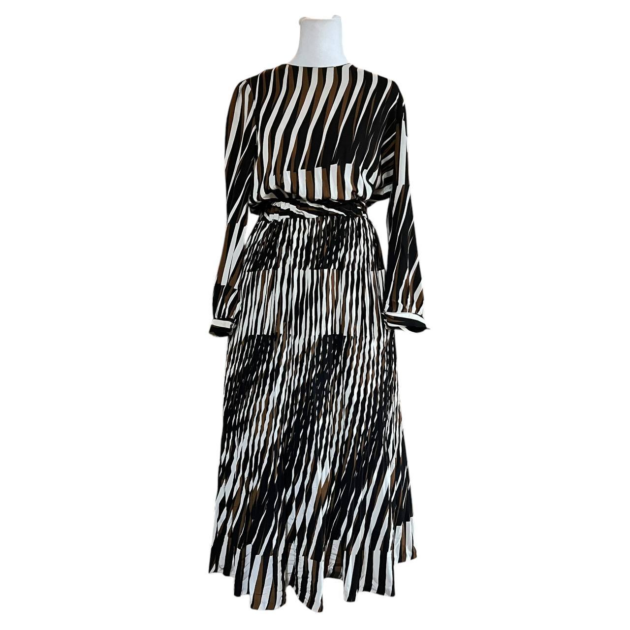 Black and White Abstract Print