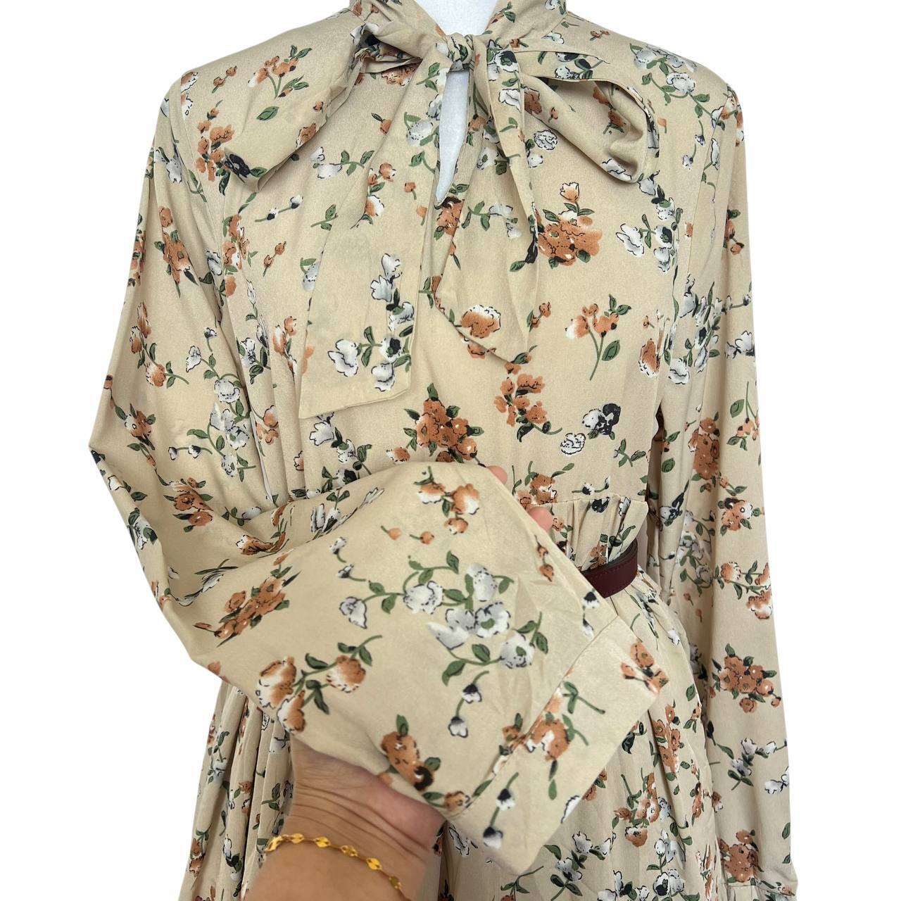 Unclear Floral Tie Dress