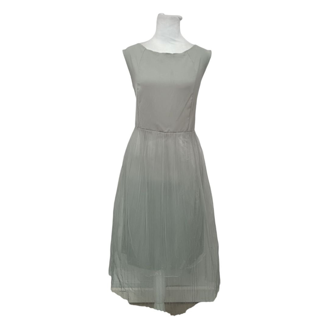 Light Sleeveless Flared Dress