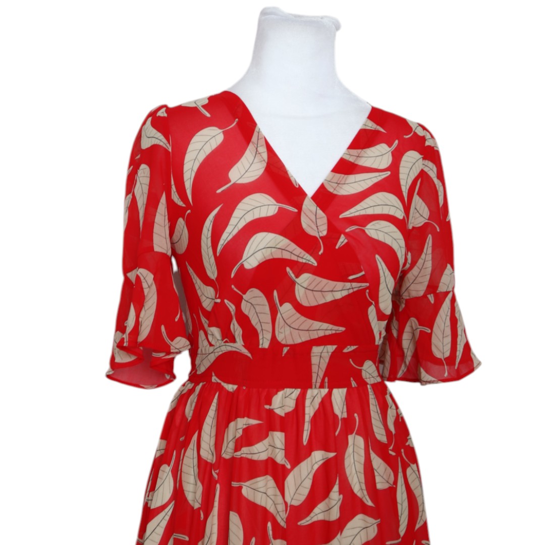 Red Wave Breeze