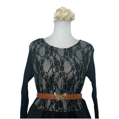 Lace Dress with Flower Detail