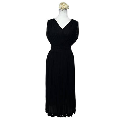 Black Sleeveless Calf-Length Dress