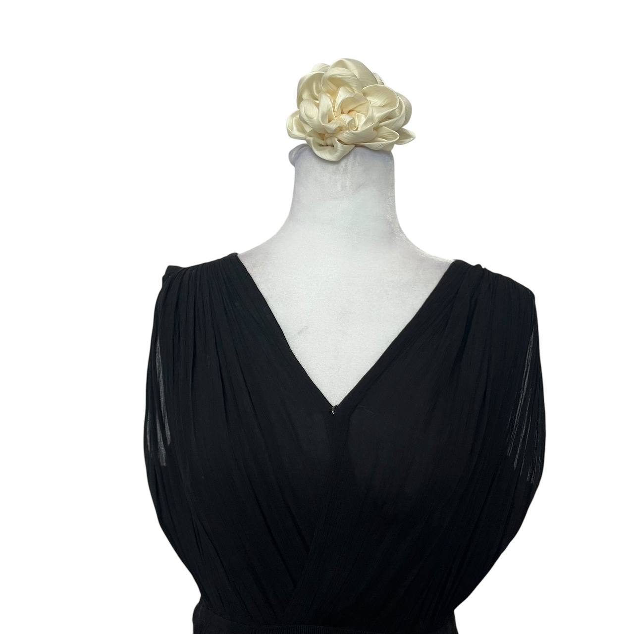 Black Sleeveless Calf-Length Dress