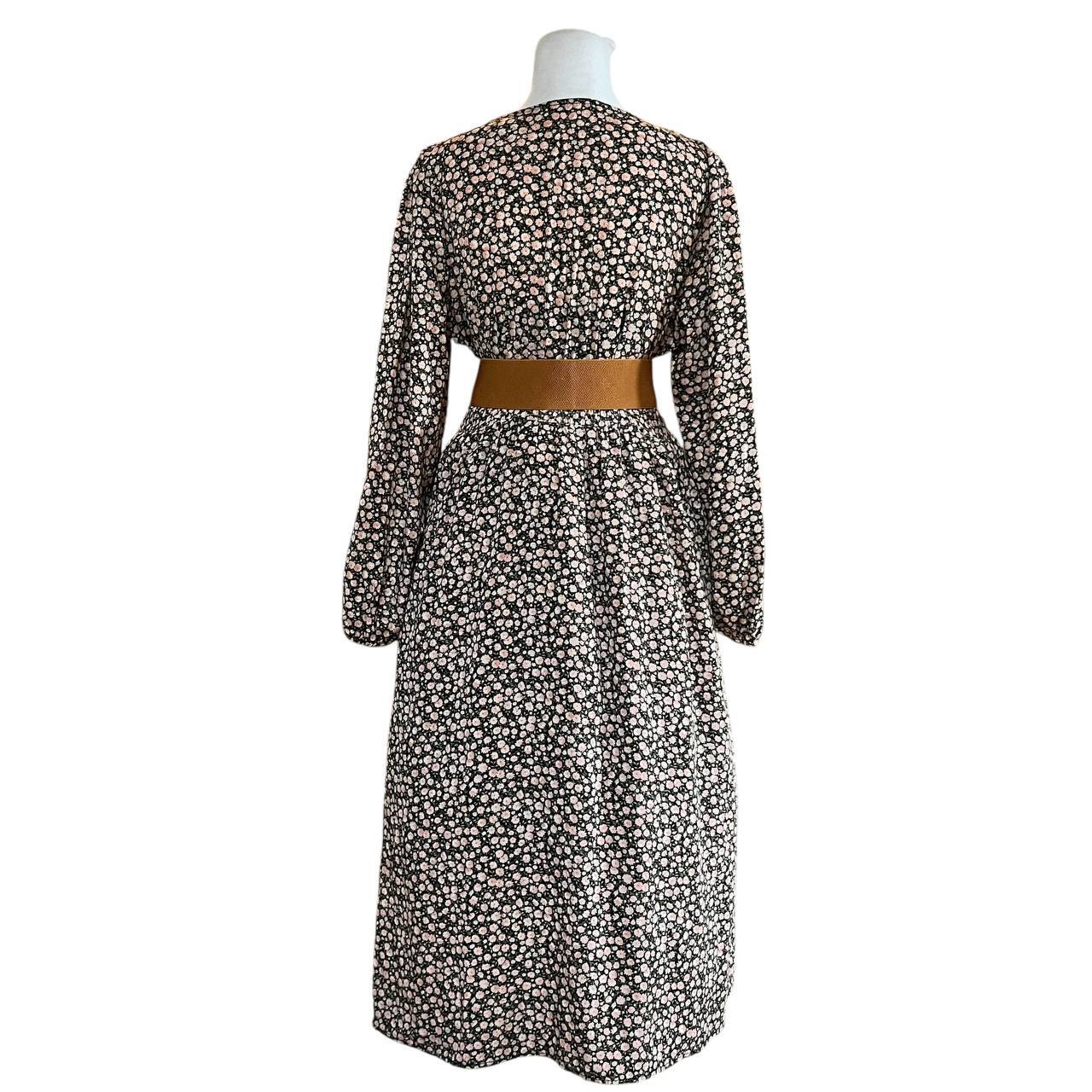 Floral Victoria Midi Dress with V-Neck