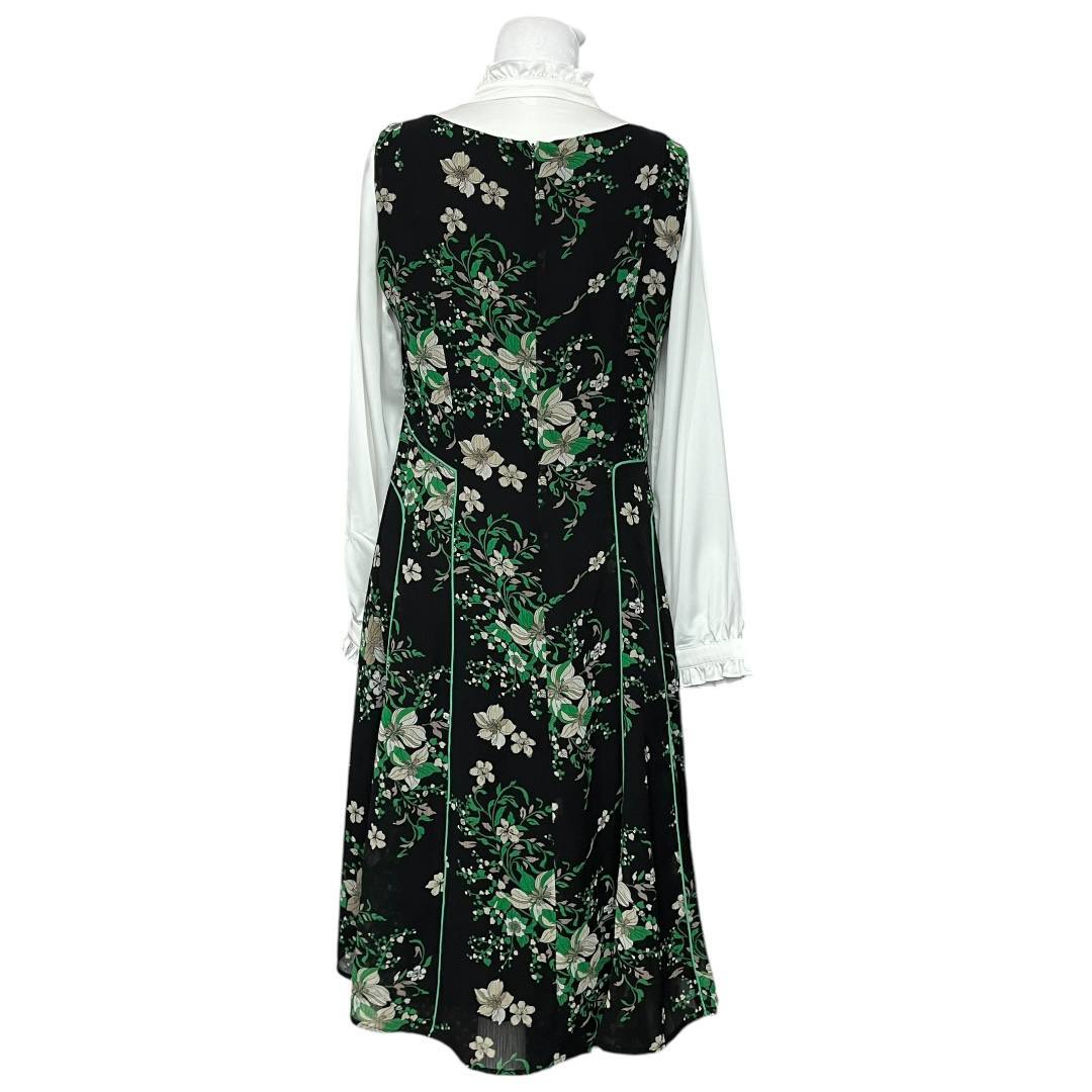 vintage 1970s floral dress