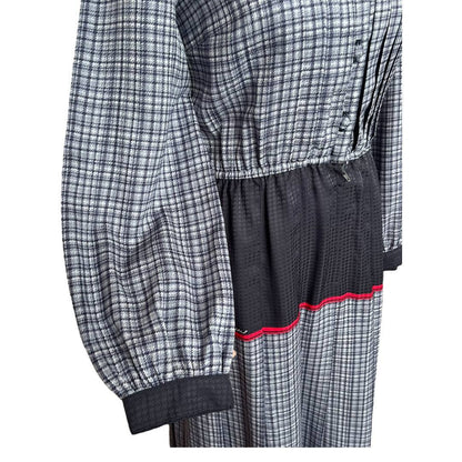 intage Plaid Dress with Collar