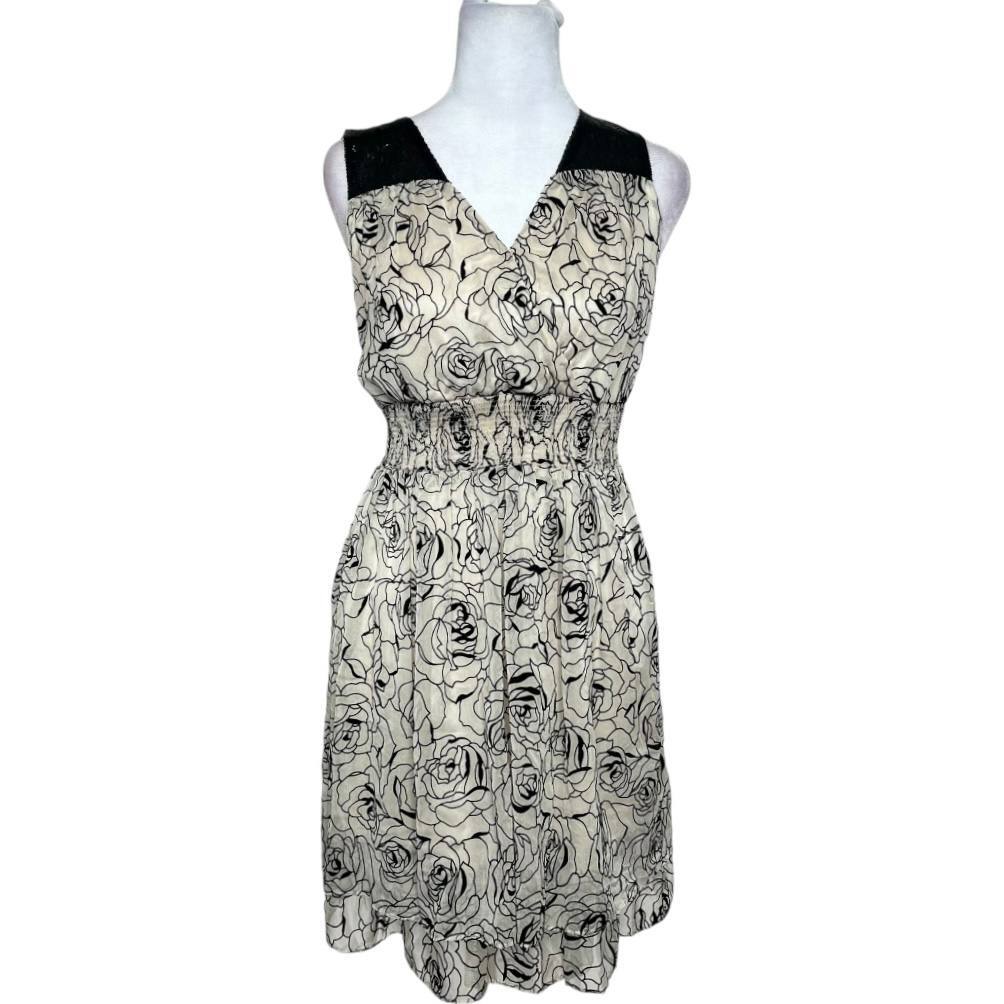 Floral Mesh Contrast Sleeveless