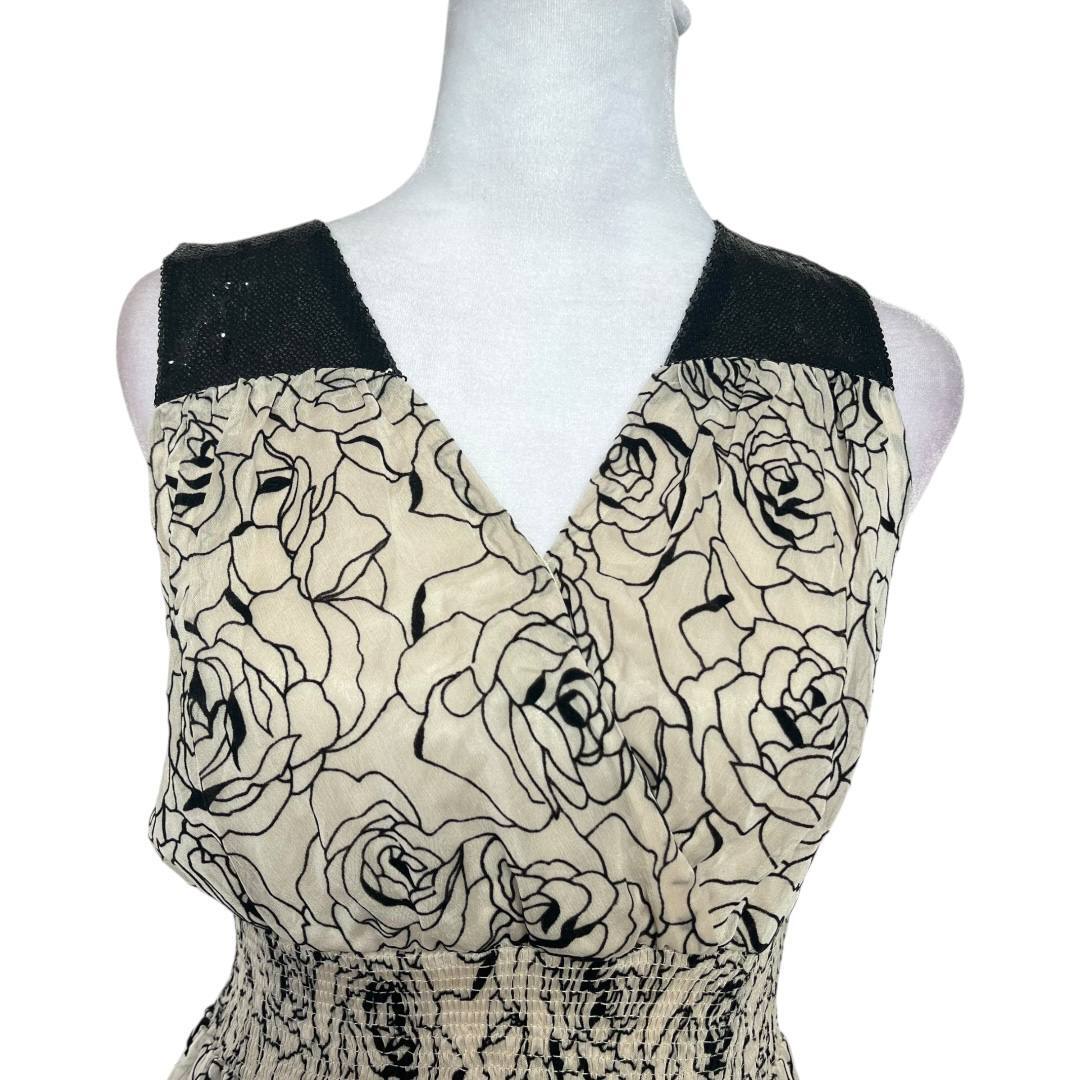 Floral Mesh Contrast Sleeveless