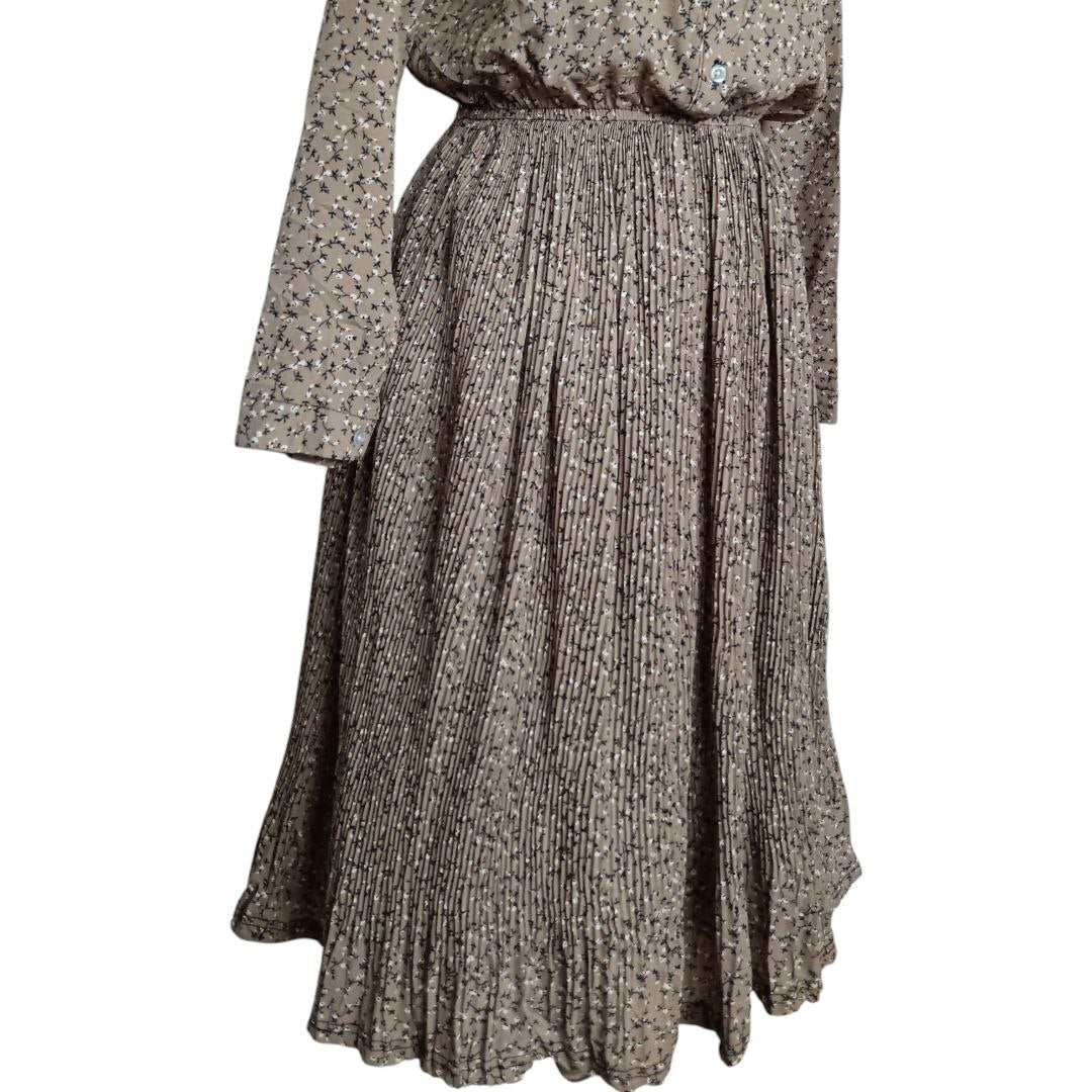 Vintage Bow-Tie Floral Dress