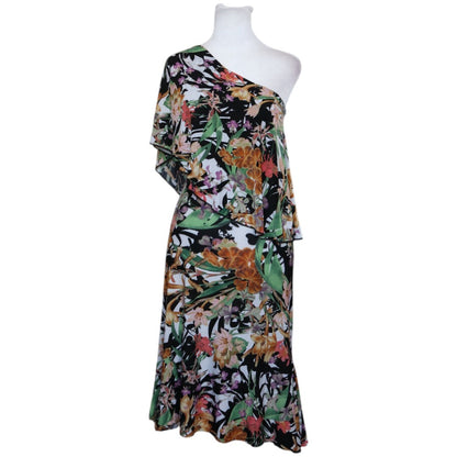 Floral Ruffle Whisper