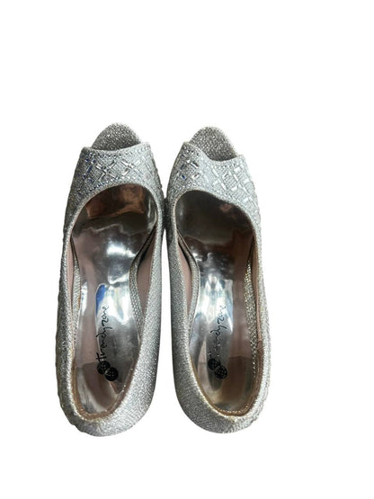 Sparkling Silver Peep-Toes