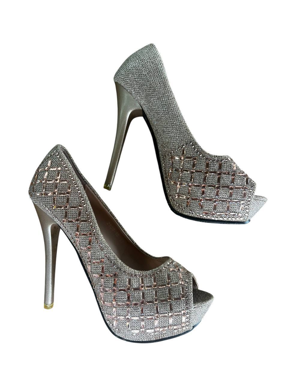 Sparkling Silver Peep-Toes