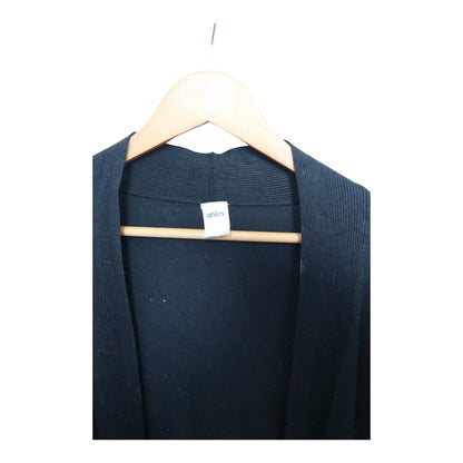 Black Minimalist Cardigan