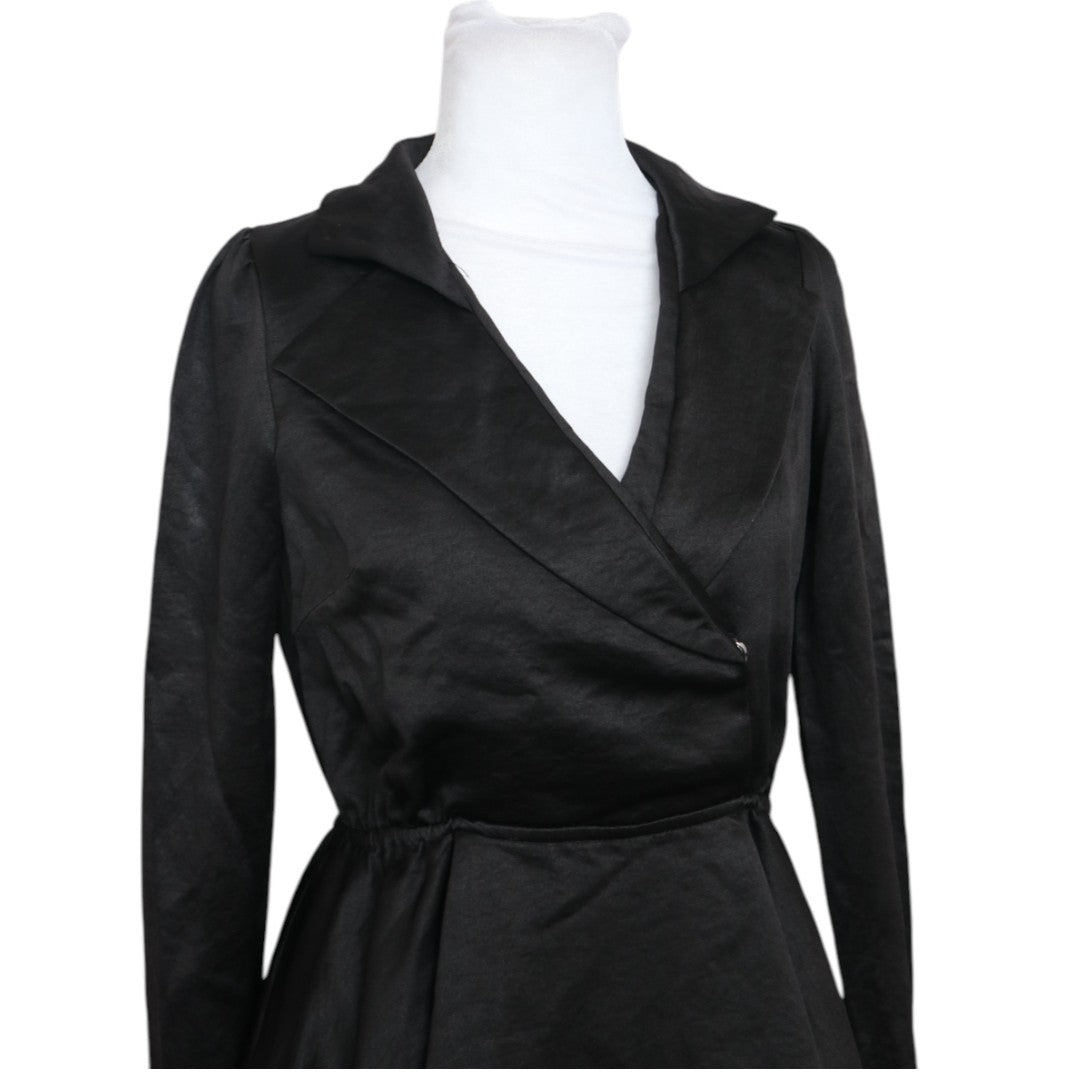 Blazer Lace Elegance