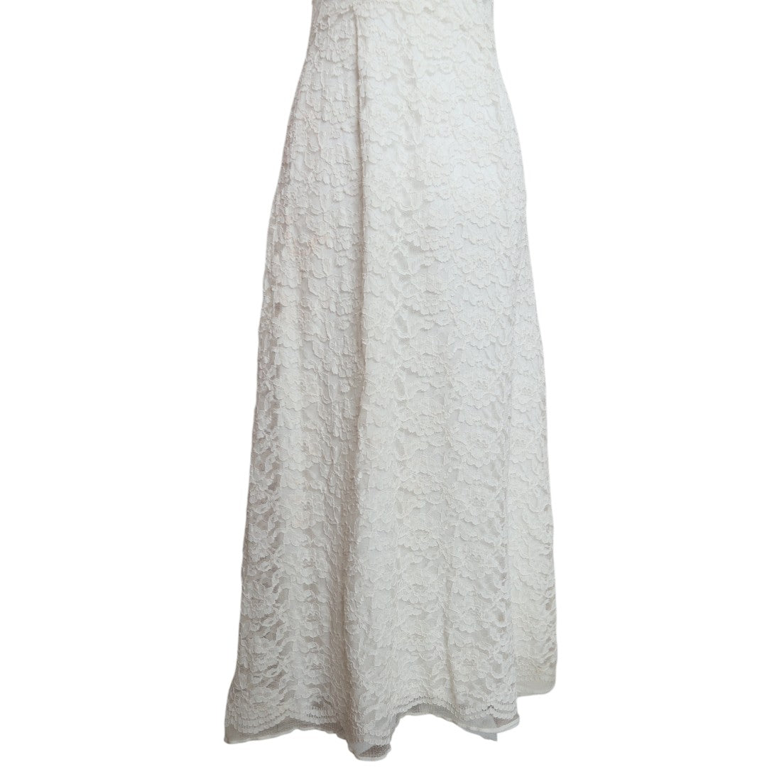 Elegant Lace Gown