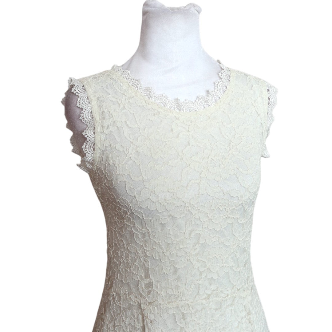 Elegant Lace Gown