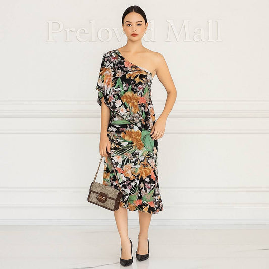 Floral Ruffle Whisper